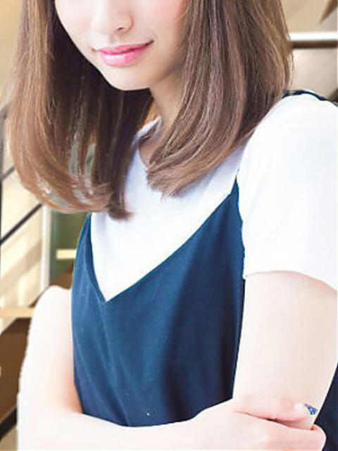 奈緒 SHANGRILA(シャングリラ)(高級デリヘル)