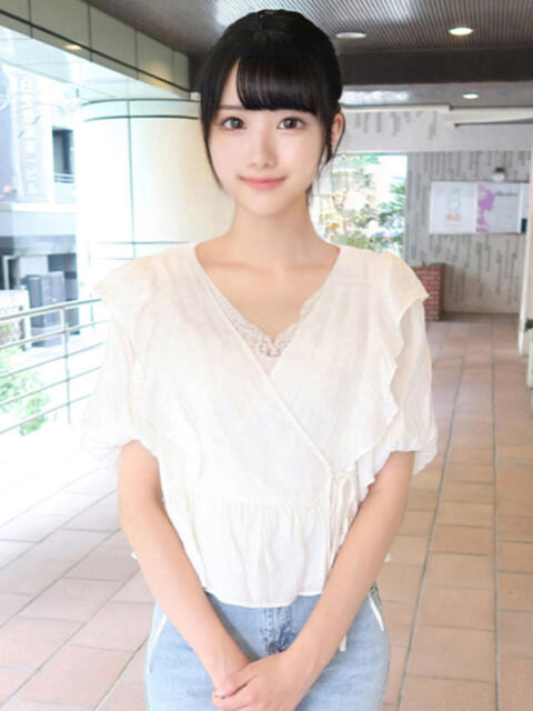 なみ★規格外圧倒的美少女★ 鶯谷現役女子大生コレクション(デリヘル)