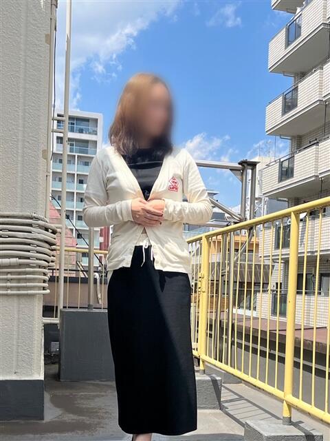 新田 ゆい 熟女パラダイス池袋店(カサブランカグループ)(人妻熟女デリへル)