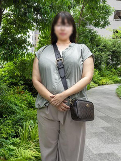 なるみ ダイナマイト(鶯谷)(ぽっちゃりデリヘル)