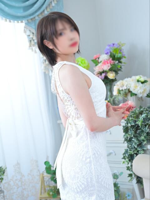 そら ヴィヴィッド・クルーマダム・セカンドヴァージン十三店（セクキャバ）