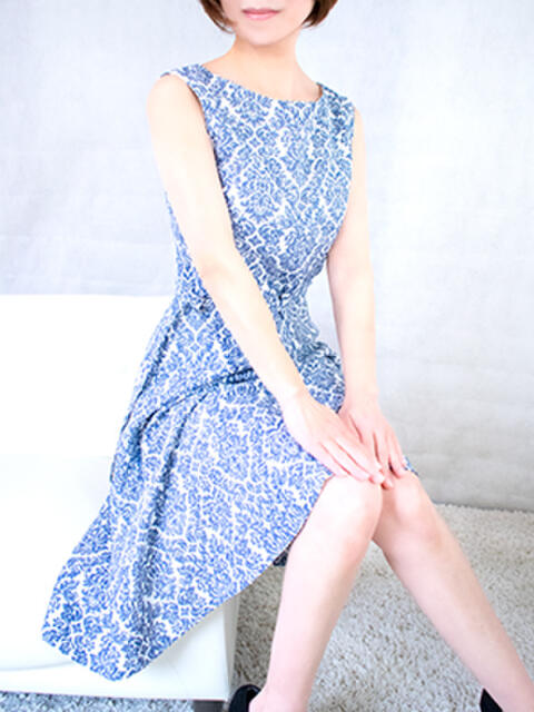 あかね 脱がされたい人妻 熊谷店（人妻待ち合わせデリヘル）