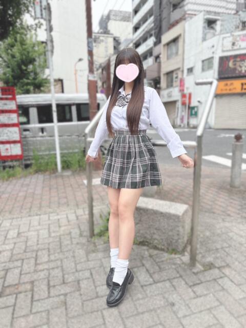 体験入店ももあ『激かわ経験浅め！卒業したて18歳美少女！』 錦糸町派遣型JKリフレガチあい（派遣リフレ）