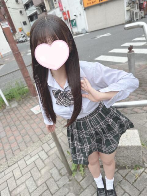体験入店ももあ『激かわ経験浅め！卒業したて18歳美少女！』 錦糸町派遣型JKリフレガチあい（派遣リフレ）