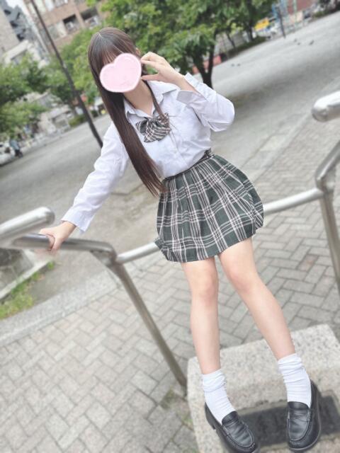 体験入店ももあ『激かわ経験浅め！卒業したて18歳美少女！』 錦糸町派遣型JKリフレガチあい（派遣リフレ）