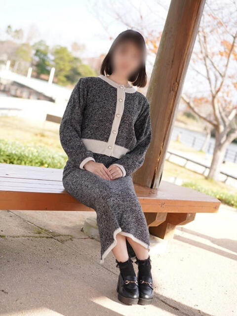 ななみ [優良人妻店]セレブスタイル（山口～防府～萩）（人妻デリヘル）