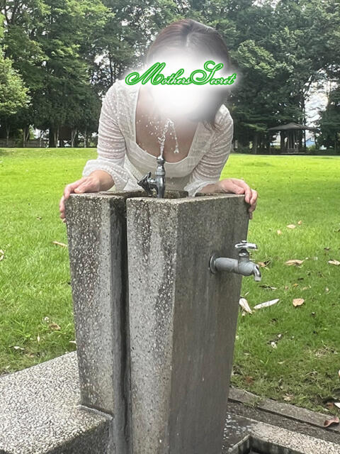 美咲奥様 母ちゃんの秘密（人妻デリヘル）
