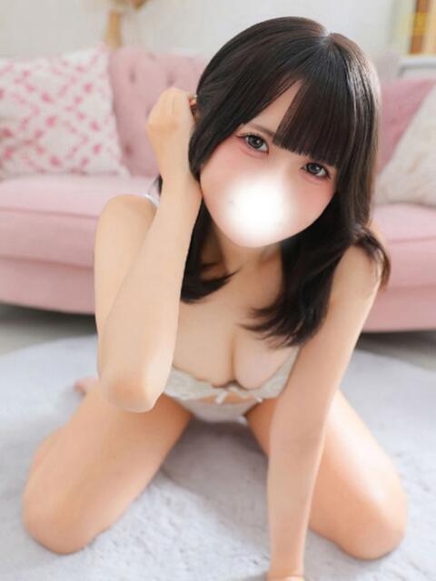 ゆいか★アイドル級清純派メイド Chloe五反田本店　S級素人清楚系デリヘル（デリヘル）