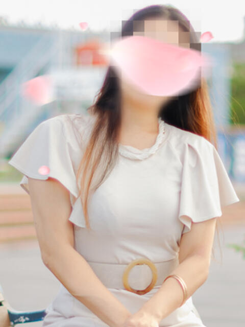 ひいろ 鹿児島人妻 楊貴妃（人妻デリヘル）