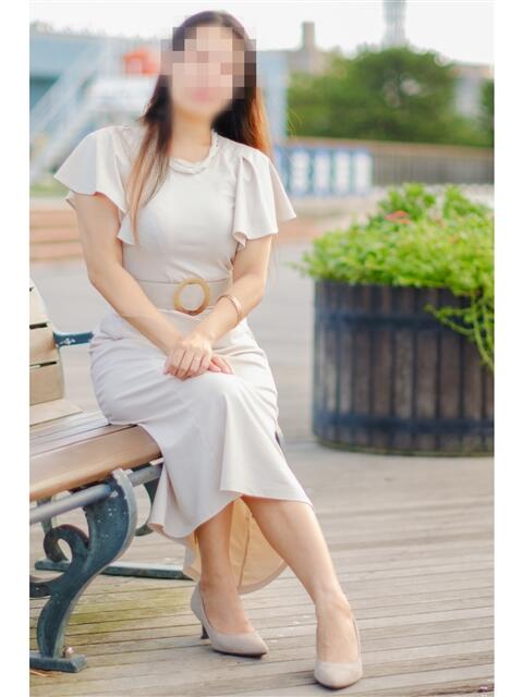 ひいろ 鹿児島人妻 楊貴妃（人妻デリヘル）