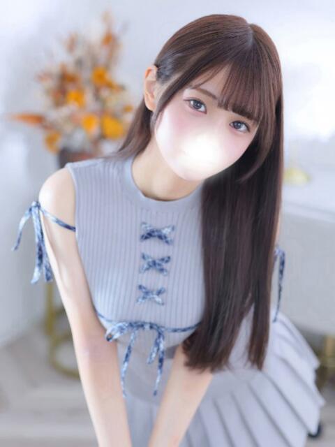 りこ★天然爆乳ロリカワ18歳★ Chloe五反田本店　S級素人清楚系デリヘル（デリヘル）