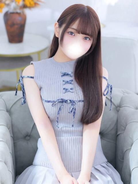 りこ★天然爆乳ロリカワ18歳★ Chloe五反田本店　S級素人清楚系デリヘル（デリヘル）