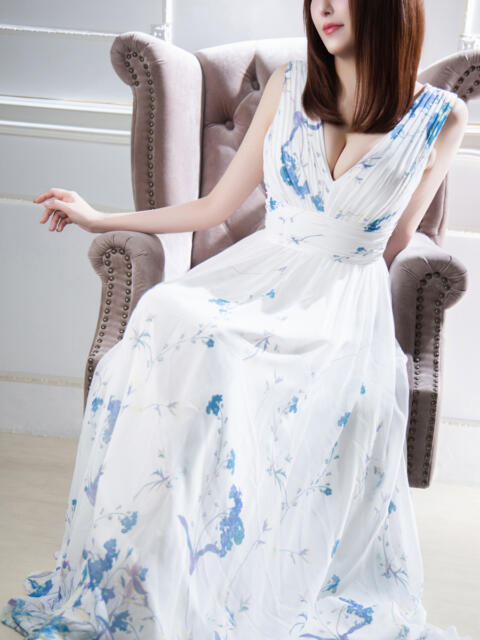 芹野 茉帆 東京貴楼館（高級人妻デリヘル）