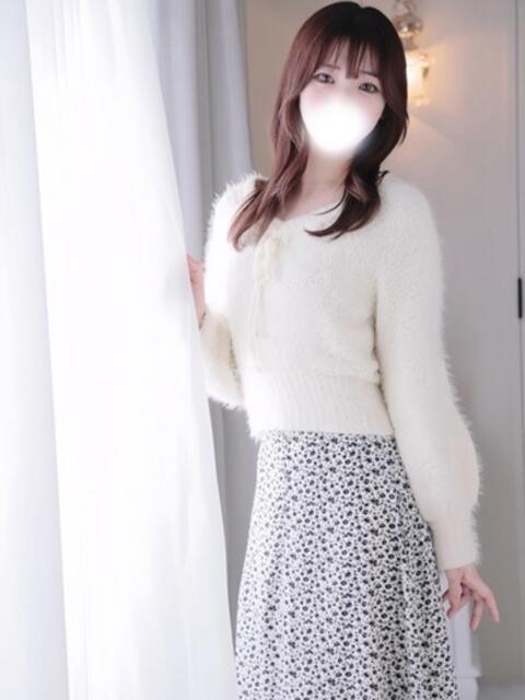 あんず S級しろうと娘(ホテヘル)