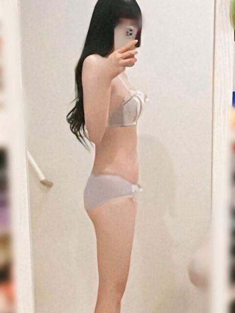 てる デリヘルラボ・クレージュ（デリヘル）