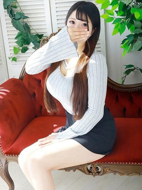 奈々美（ななみ） 人妻の蜜（人妻系デリヘル）