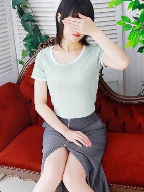 詩音（しおん） 人妻の蜜（人妻系デリヘル）