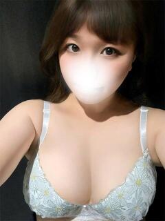 ゆりな