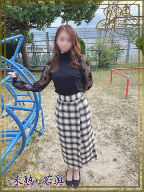 ゆか若奥 未熟な若奥(若妻デリヘル)