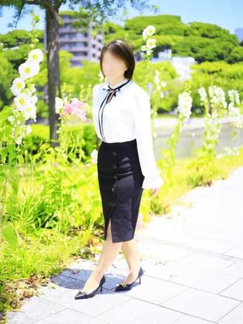 冬崎 菜月 こあくまな熟女たち 周南・徳山店(KOAKUMAグループ)(人妻・熟女デリヘル)