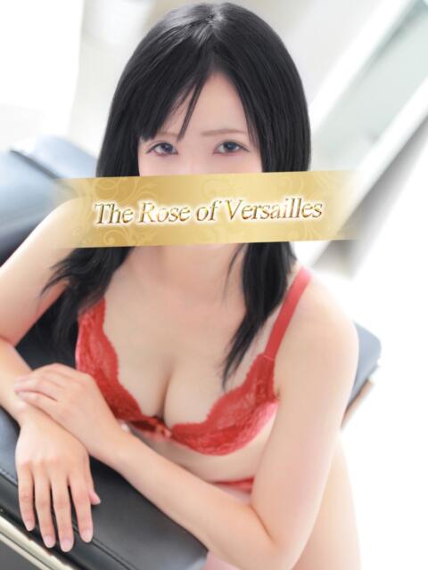 奥平　ももね ベルサイユの薔薇（デリヘル）