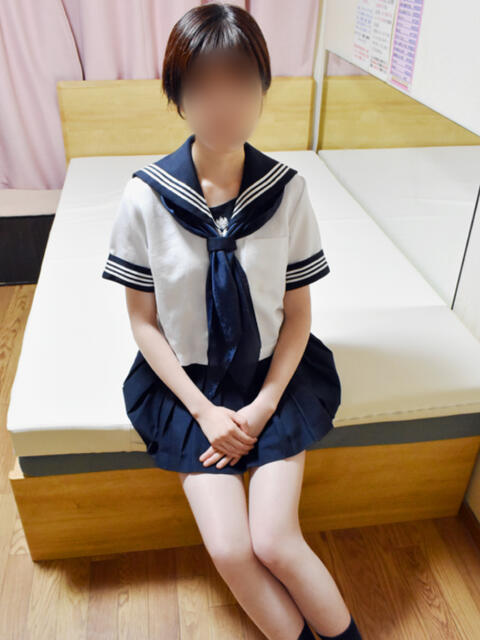 ななせ ももいろ白書（店舗型イメクラ）