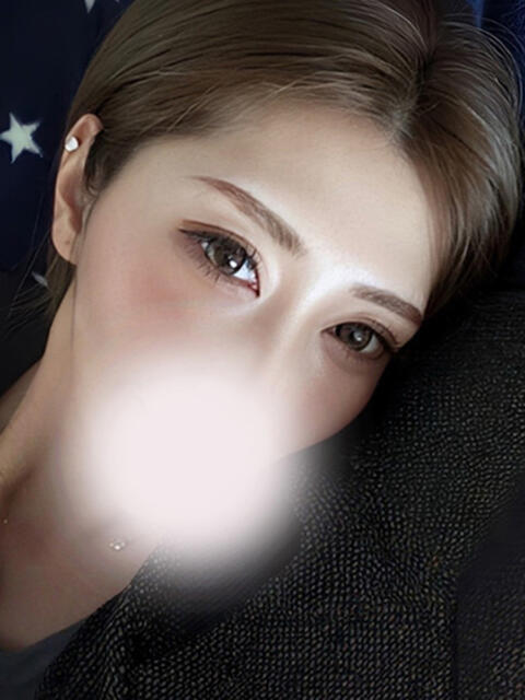 ゆな　人妻 ジュリアングループ三多摩店（デリヘル）