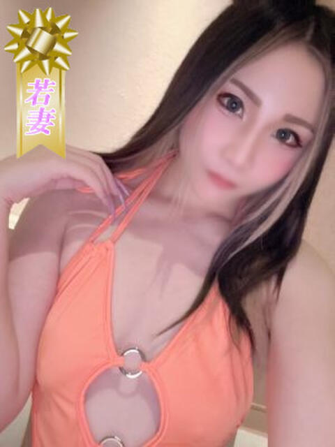 和泉（いずみ） 素人人妻オフィス旭店（人妻系デリヘル）