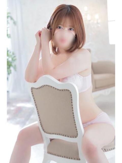 篝 もえ　逸材18歳早番未経験 ファーストクラス ルビー（ソープランド）