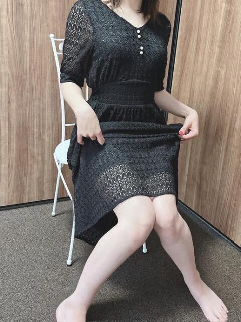 かえで 脱がされたい人妻　久喜・古河店（人妻系デリヘル）