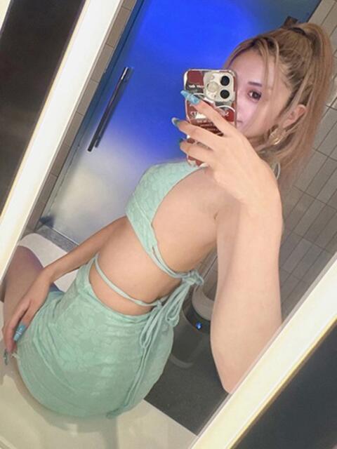 しおり ジュリアングループ八王子店（デリヘル）