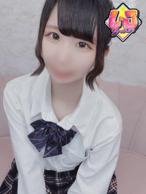 しりか 微乳で美乳なアイドル L＆Jブラザーズ（デリヘル）