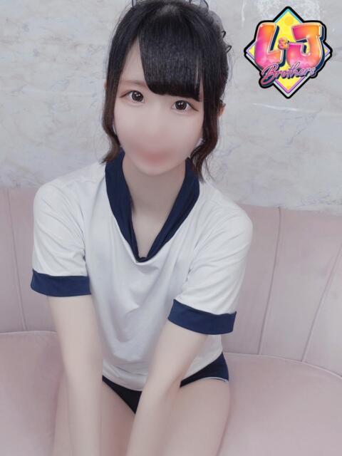 しりか 微乳で美乳なアイドル L＆Jブラザーズ（デリヘル）