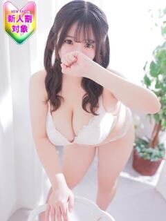 【ゆう】小柄で爆乳現役学生