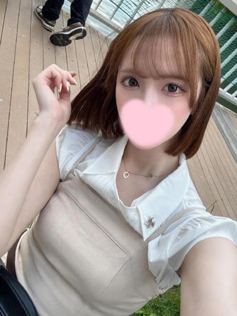 しえな 副業・学生専門 博多美女の秘密のアルバイト(デリヘル)