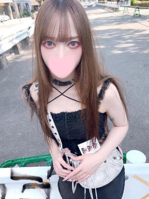 なぎ 副業・学生専門 博多美女の秘密のアルバイト（デリヘル）