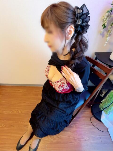 千秋まい しゅうかつ倶楽部（人妻・熟女デリヘル）