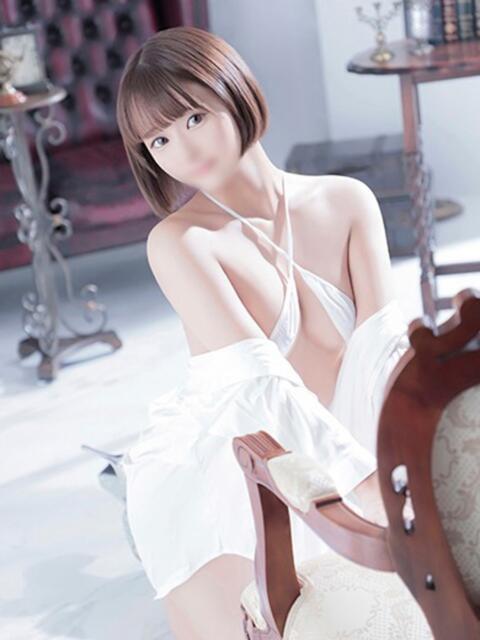 ちはる ノーパンエステ!?絶頂させる天使たち（風俗エステ）