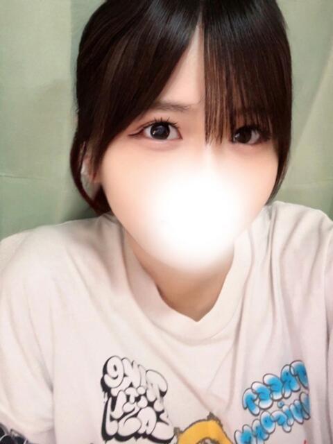 本村まや 全裸にされた女たちor欲しがり痴漢電車（ホテヘル）