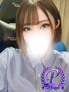 馬越まりえ