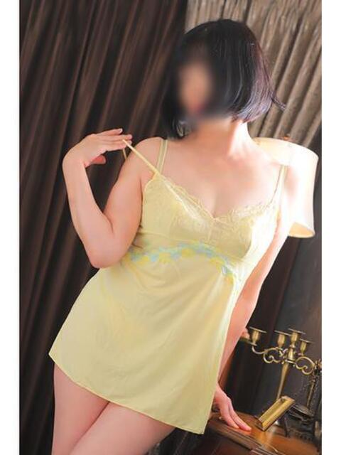 いおり 性腺熟女100%(デリヘル市場)(デリヘル)