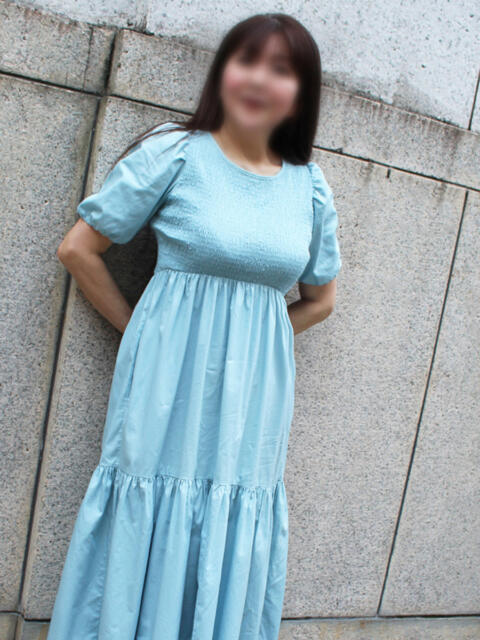 つきほ 完熟ばなな神戸・三宮店（待ち合わせ型熟女デリヘル）