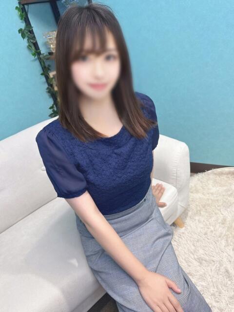 なつき 横浜ひよこ倶楽部（素人系夜這いイメクラ）