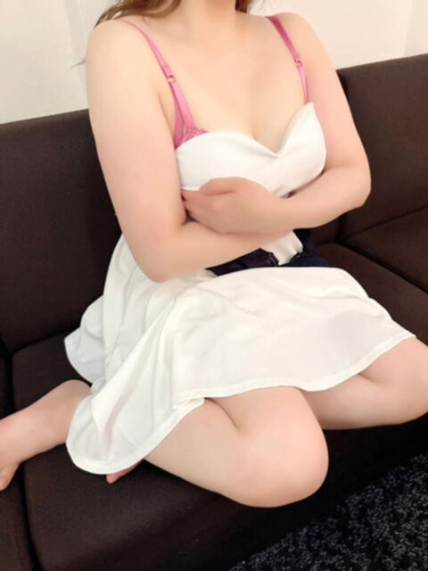 愛川なお 妻の友人(人妻系デリヘル)