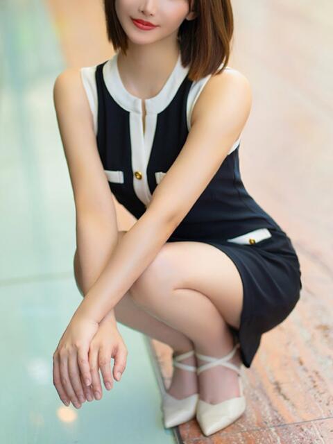 牧田 夏芽 マダム麗奈横浜（高級デリヘル）