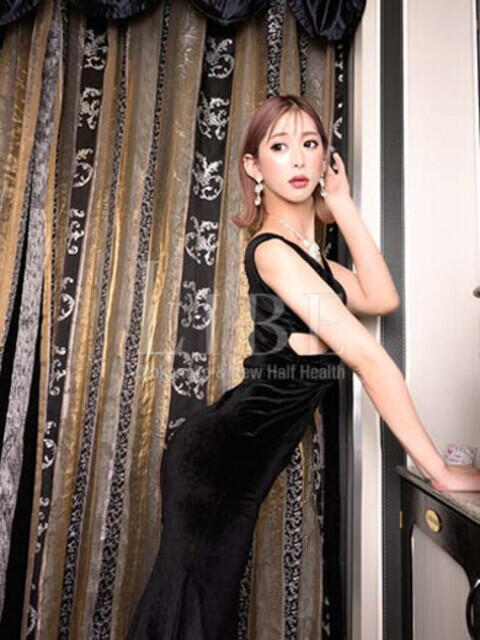 進撃の詩音 ニューハーフヘルスLIBE 東京新宿（ニューハーフヘルス）