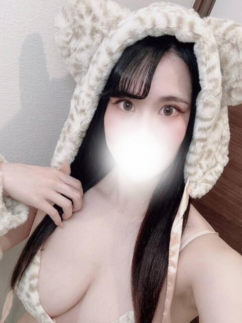 もも☆スタイル抜群Gカップ 白河美少女図鑑（デリヘル）