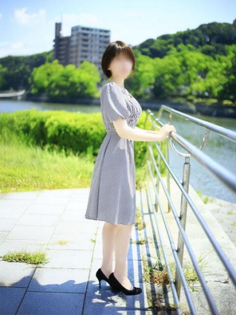 篠原 ちさと こあくまな熟女たち 広島店(KOAKUMAグループ)(人妻・熟女デリヘル)