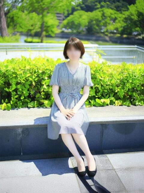 篠原 ちさと こあくまな熟女たち 広島店(KOAKUMAグループ)(人妻・熟女デリヘル)