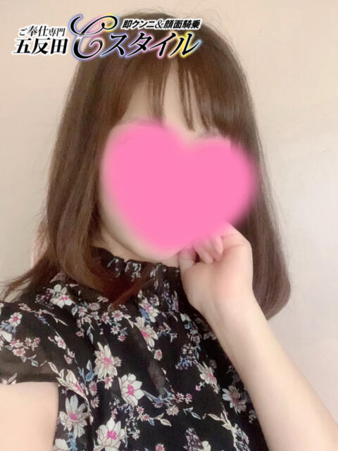 かえで 即クンニ＆顔面騎乗専門店「五反田C-スタイル」（デリヘル）